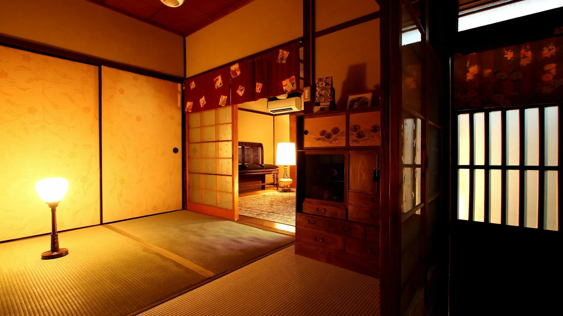 Holiday home Naokonoza Tsubakitei Kyotoeki Villa
